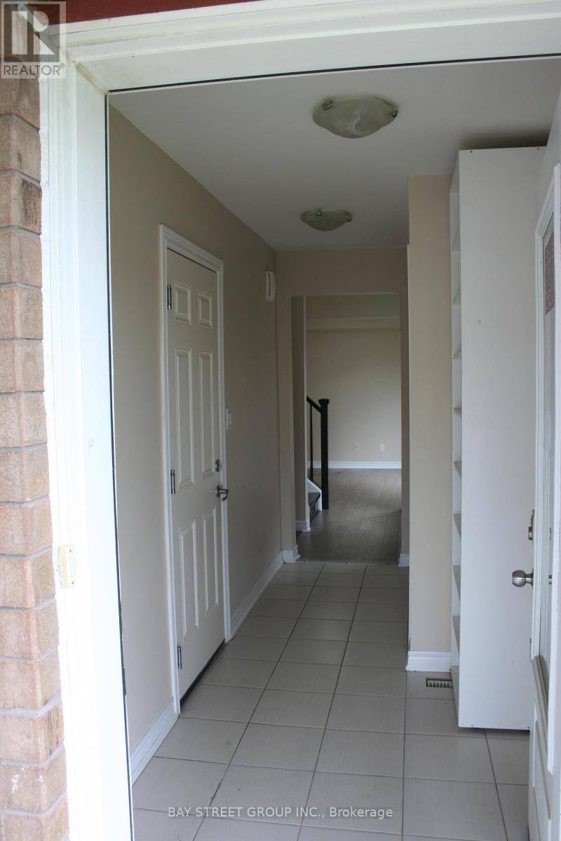 Thorold (confederation Heights), ON L2V0C1,148 WINTERBERRY BOULEVARD