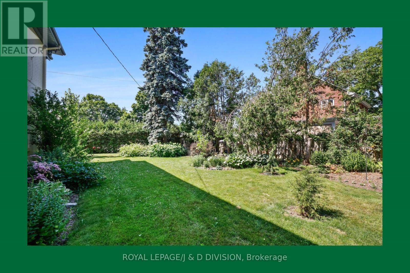 Selwyn, ON K0L2H0,16 Albert ST #Lakefield