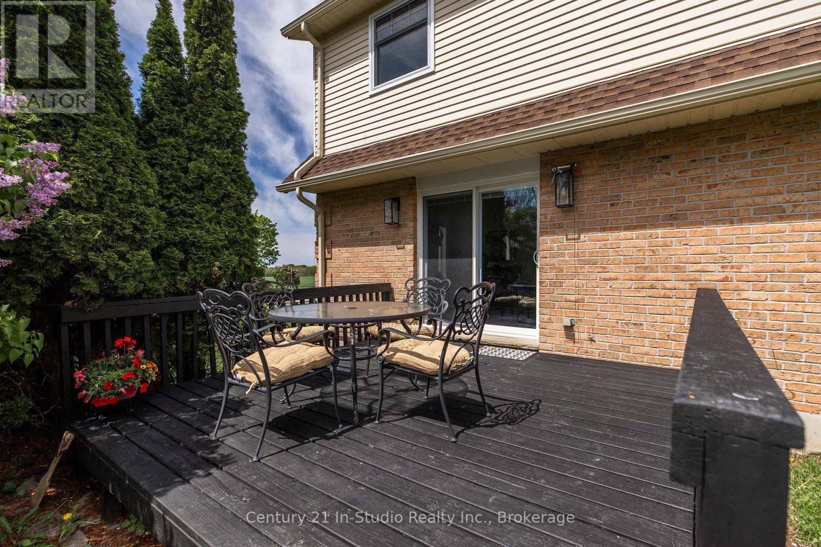 Kincardine, ON N0G2T0,20 SMITH STREET