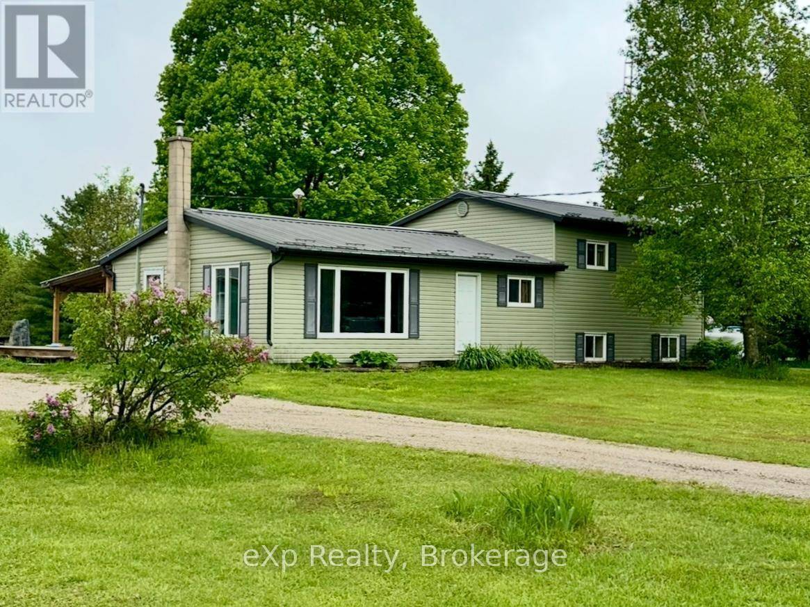 West Grey, ON N0G1S0,174364 MULOCK ROAD