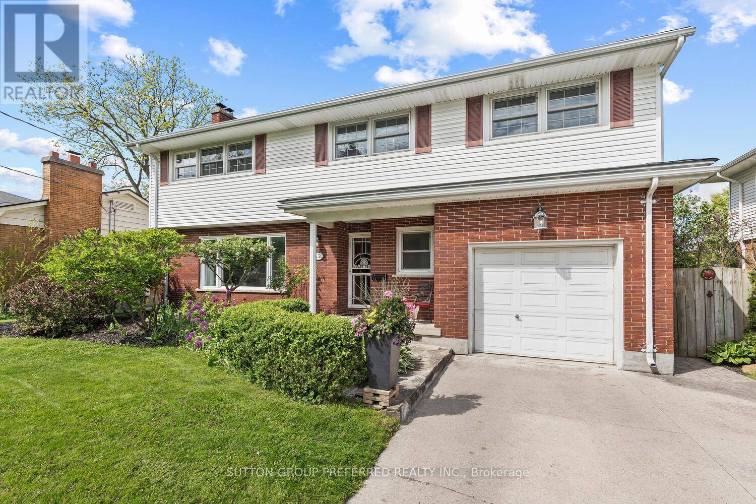 London South (south G), ON N6C4A2,431 RIDOUT STREET S