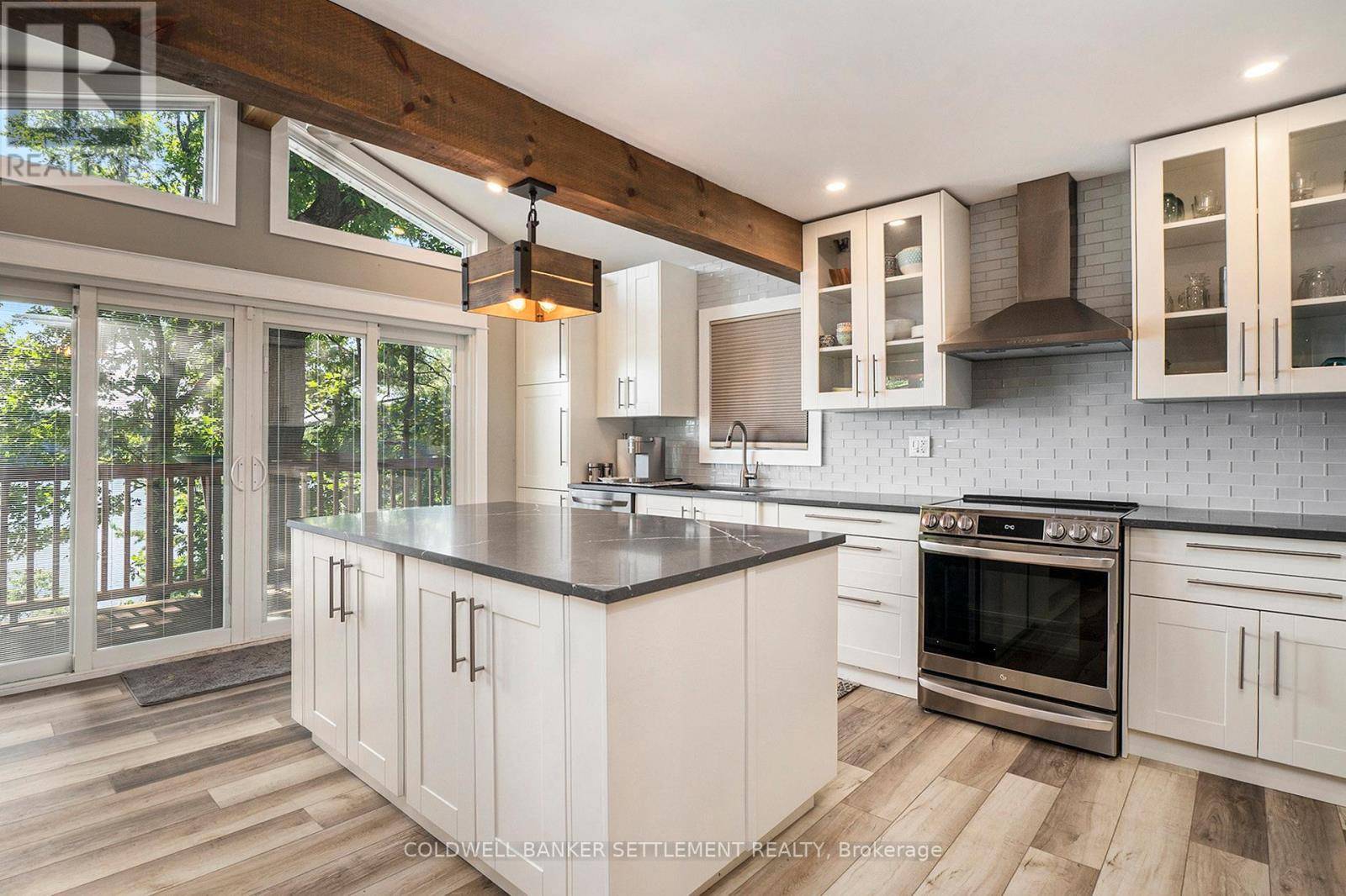 Tay Valley, ON K0H2B0,473 SHERBROOKE DRIVE