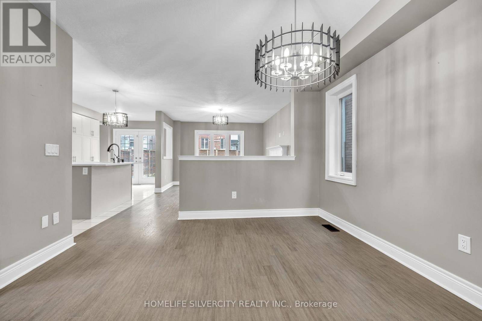 Woodstock (woodstock - North), ON N4T0G6,390 THOMPSON STREET