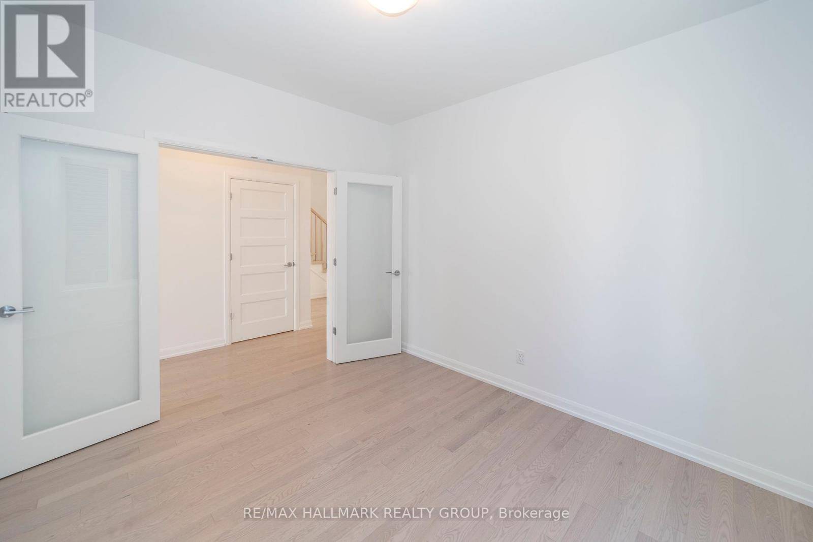 Clarence-rockland, ON K4K0M5,1264 DIAMOND STREET
