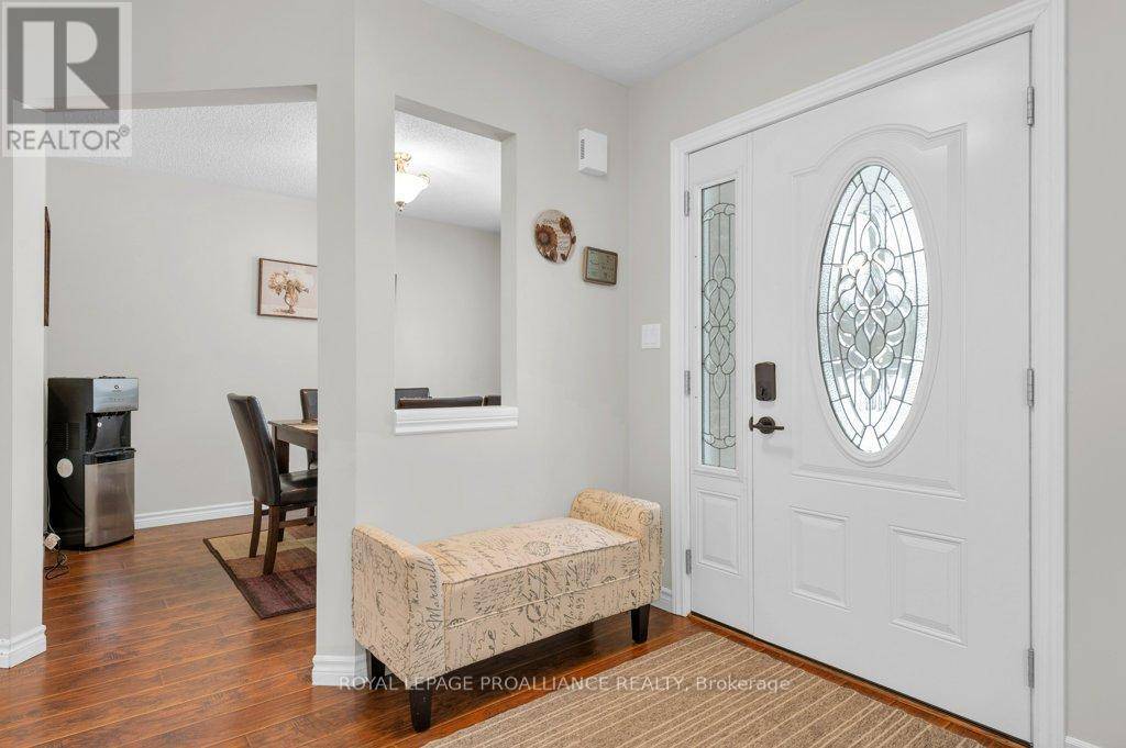Quinte West (murray Ward), ON K8V5P6,347 DOWNS ROAD
