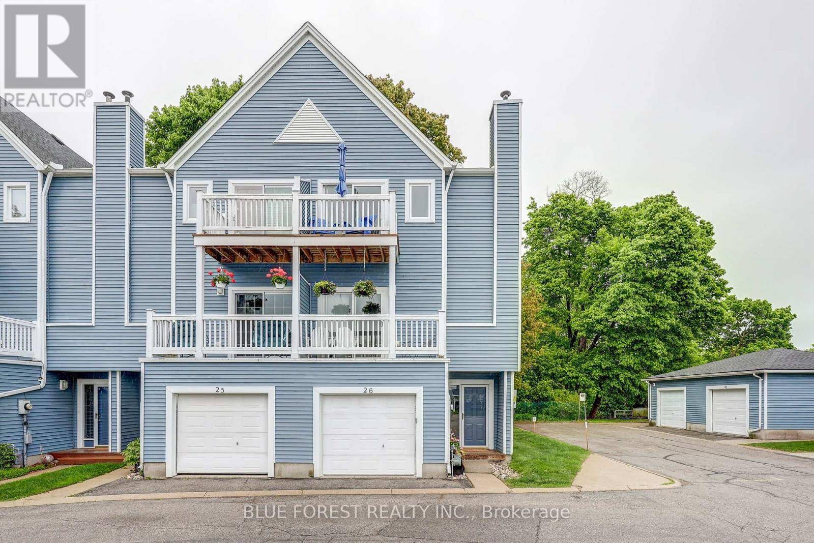 Central Elgin (port Stanley), ON N5L1E9,374 Front ST #26