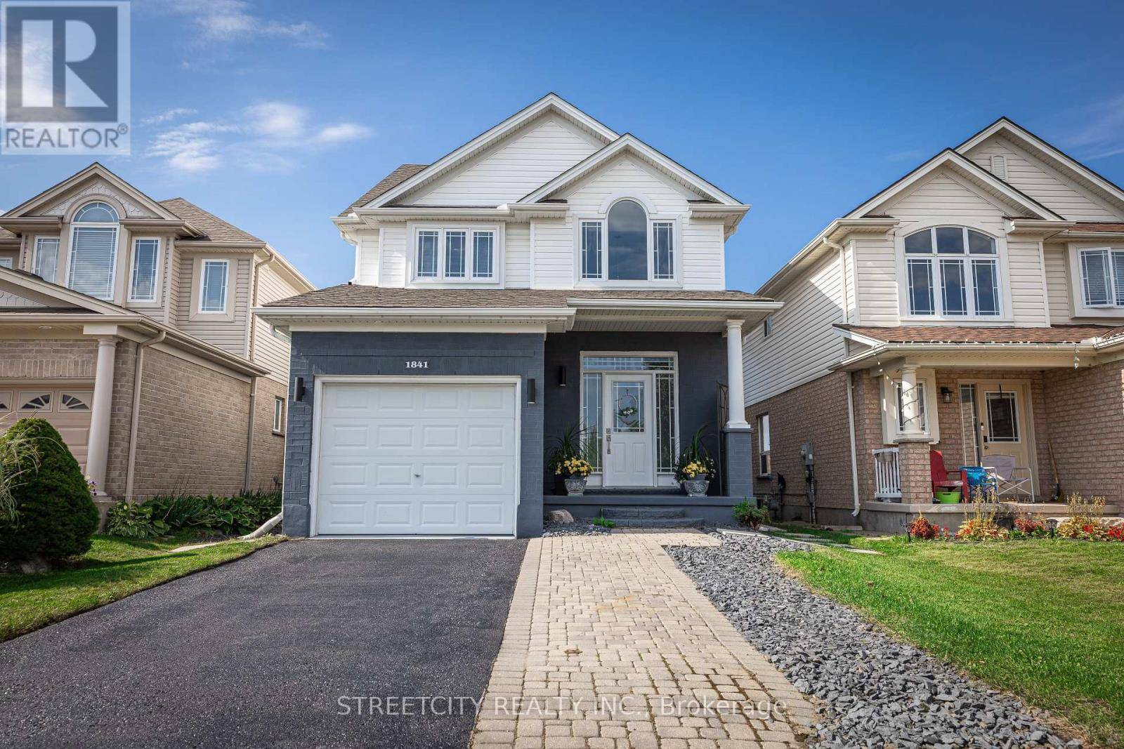 London North (north C), ON N5X4K4,1841 ROLLINGACRES DRIVE