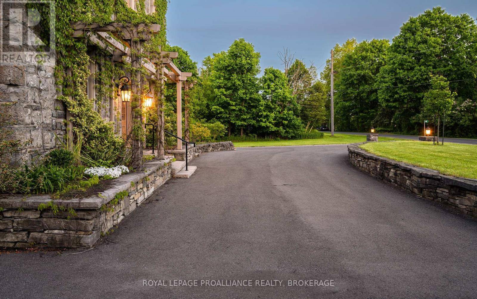 Stone Mills (stone Mills), ON K0K3G0,46 CONCESSION STREET S