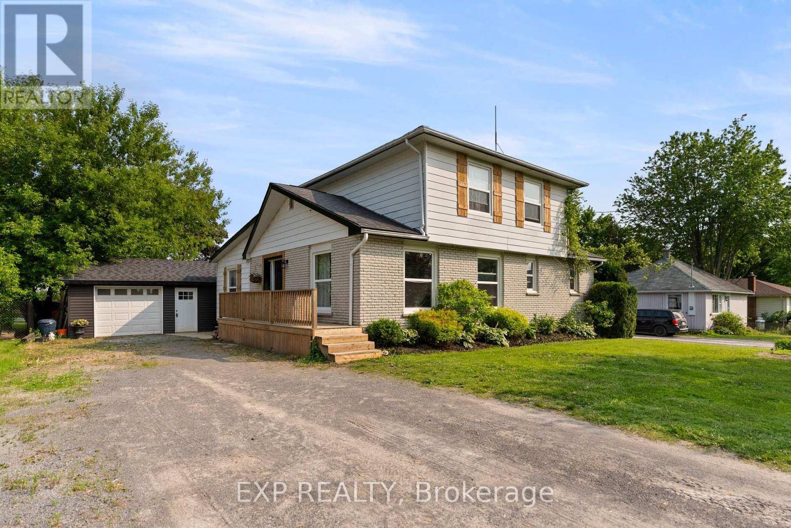 Prince Edward County (ameliasburg Ward), ON K8N4Z7,148 COUNTY ROAD 28