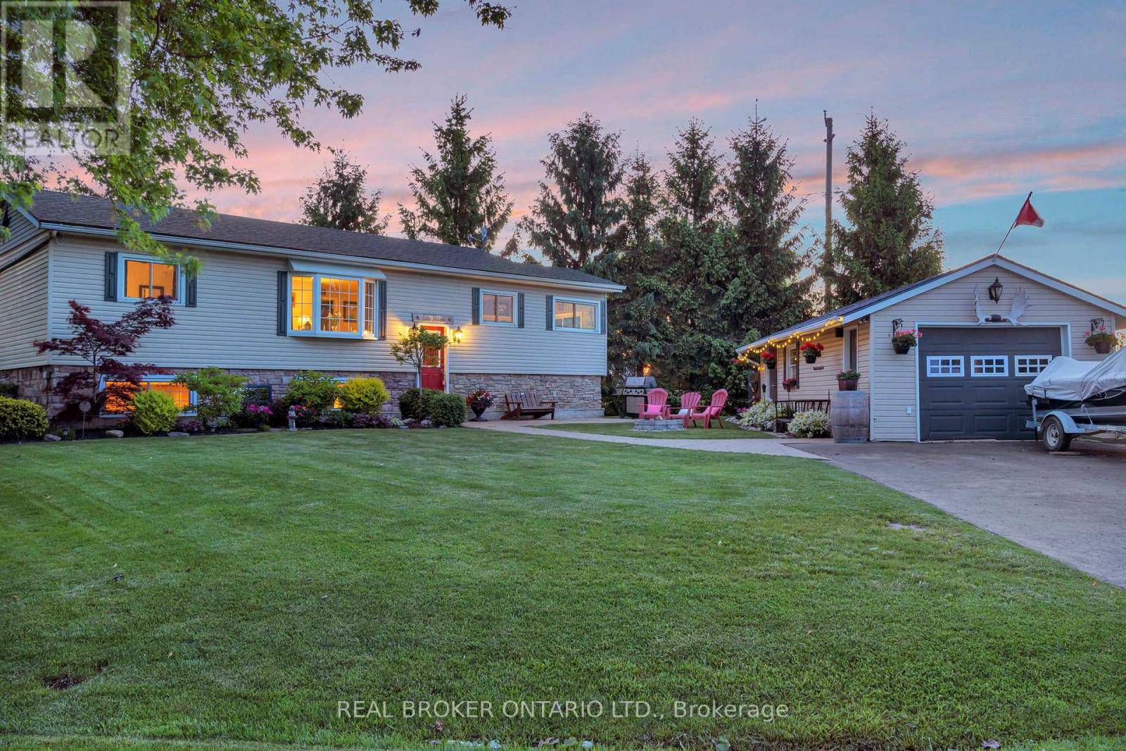 Haldimand (dunnville), ON N0A1P0,1697 LAKESHORE ROAD
