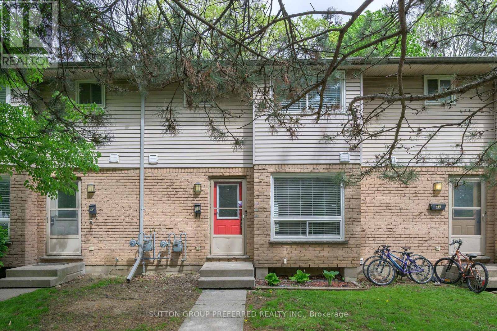 London East (east H), ON N5V3S3,550 Second ST #32