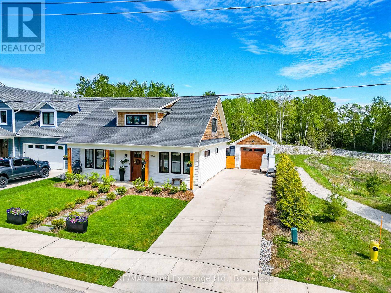 Saugeen Shores, ON N0H2L0,268 MCNABB STREET