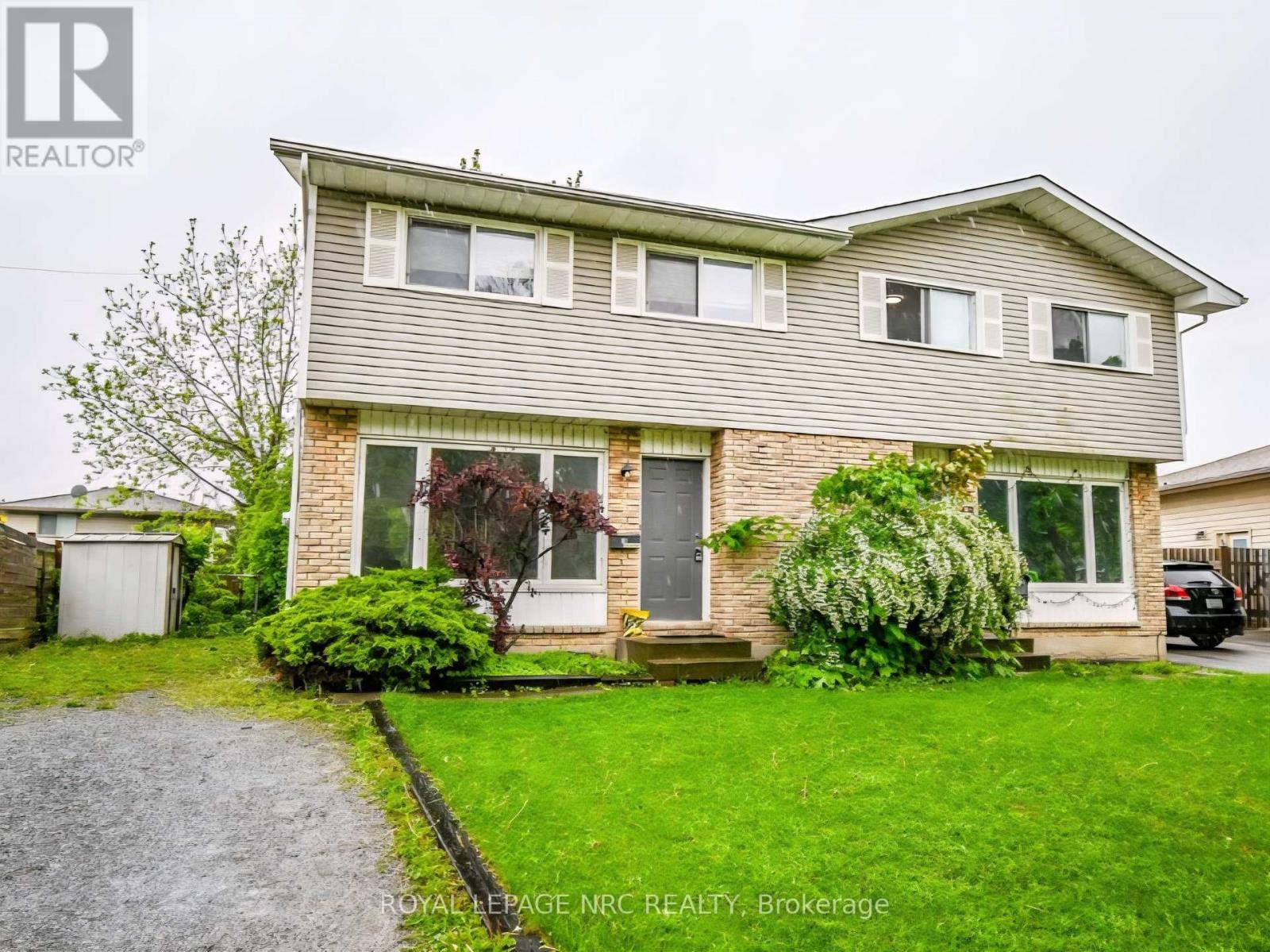 Thorold (confederation Heights), ON L2V4M1,16 TARA CRESCENT