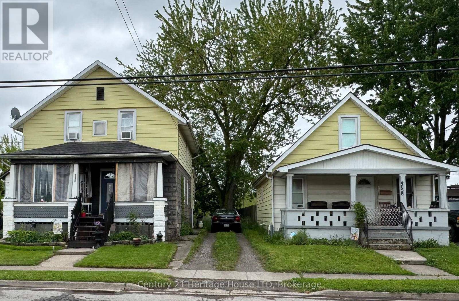 Niagara Falls (downtown), ON L2E2Z2,4648 FERGUSON STREET