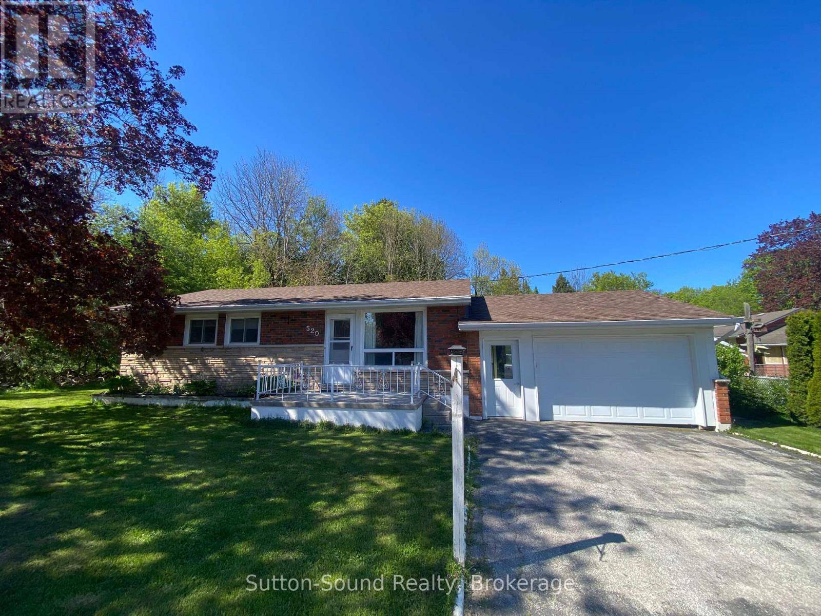 Owen Sound, ON N4K4G3,520 22ND STREET W