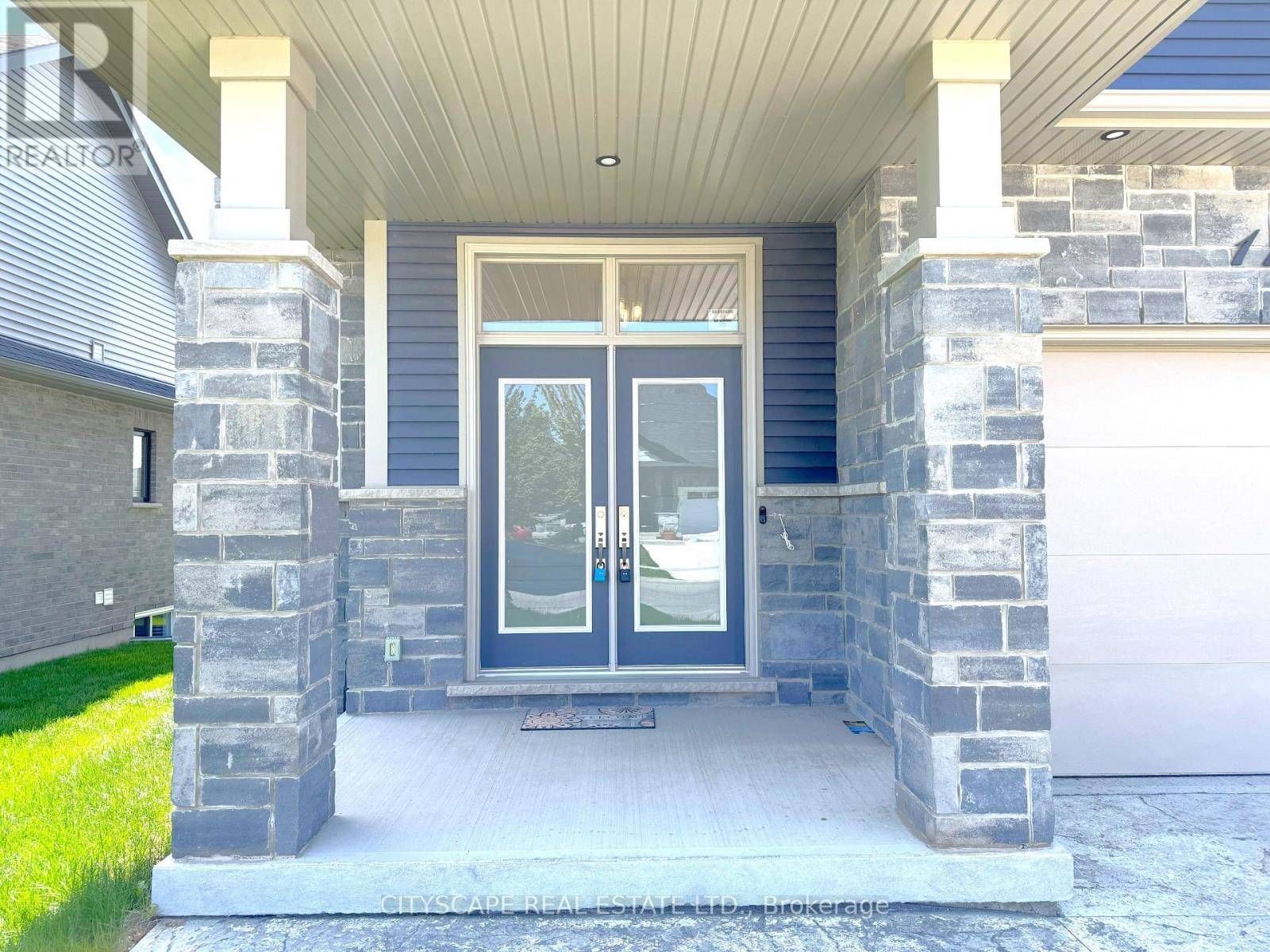 Thorold (hurricane/merrittville), ON L2V0E9,11 HOPKINS STREET