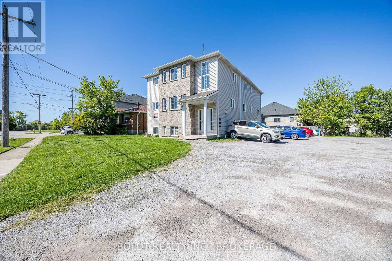 Thorold (thorold Downtown), ON L2V3K5,43 CLEVELAND STREET