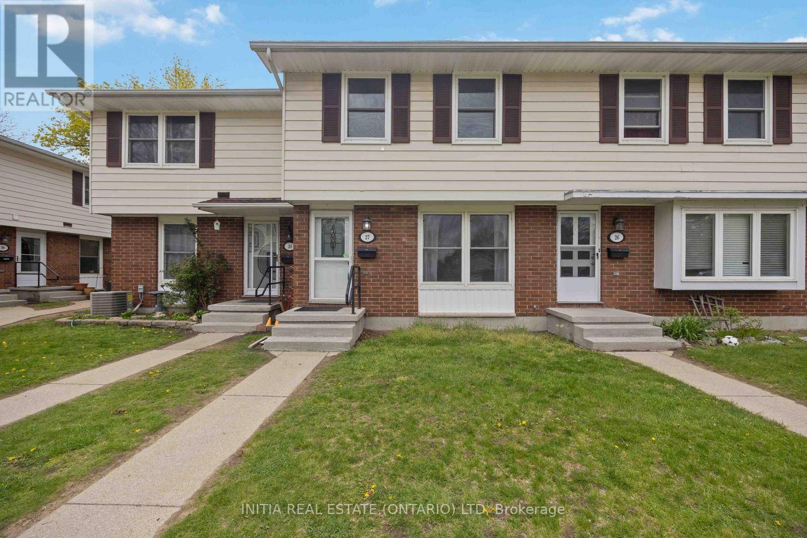 Sarnia, ON N7T5R1,825 Exmouth ST #27