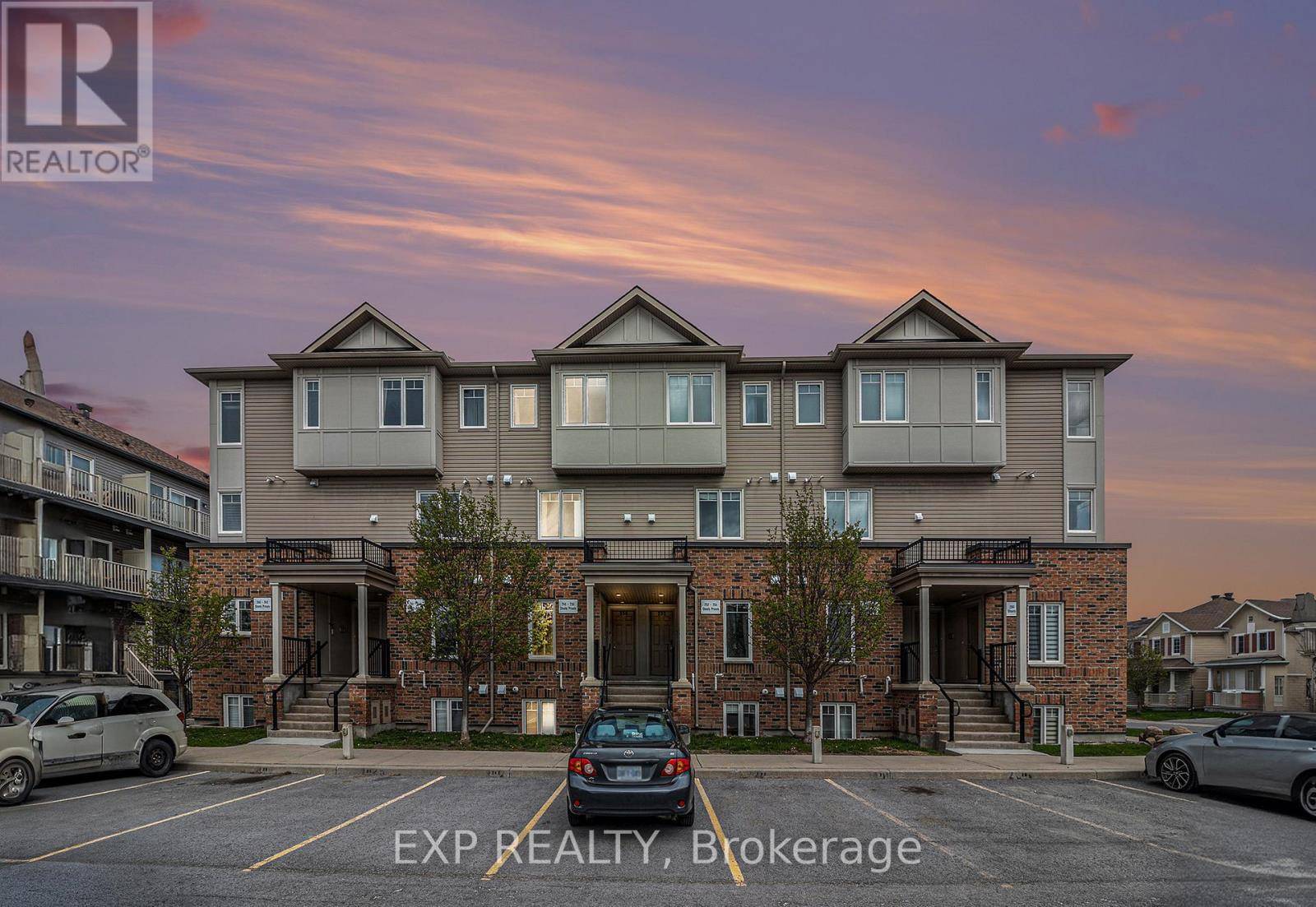 Ottawa, ON K2J5X6,250 SHANLY PRIVATE