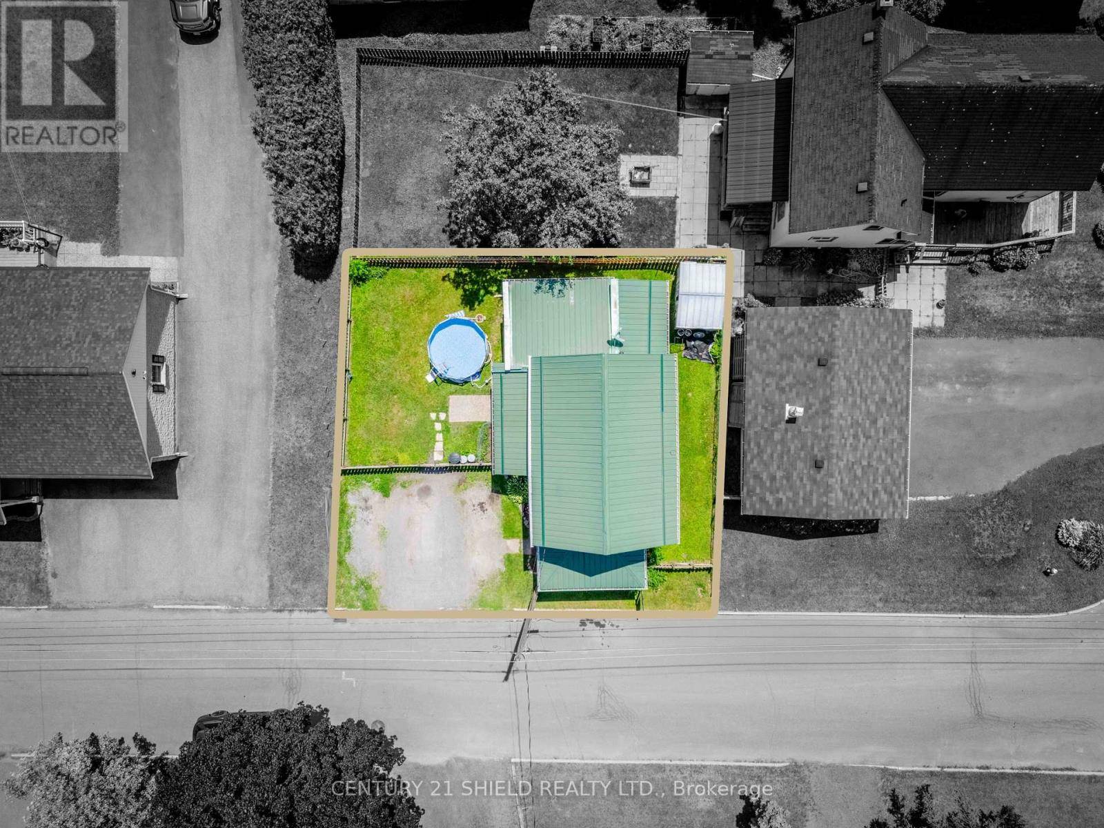 North Dundas, ON K0C1H0,46 JOSEPH STREET