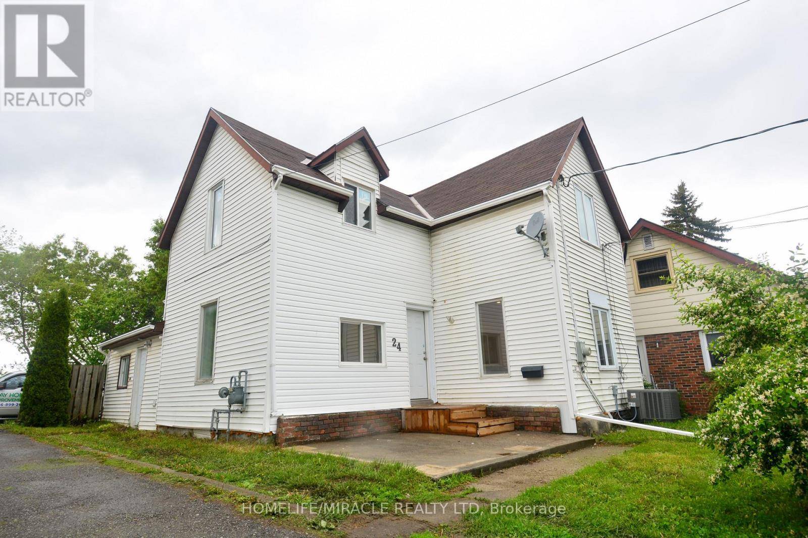 Belleville (belleville Ward), ON K8N3R8,24 ALBION STREET