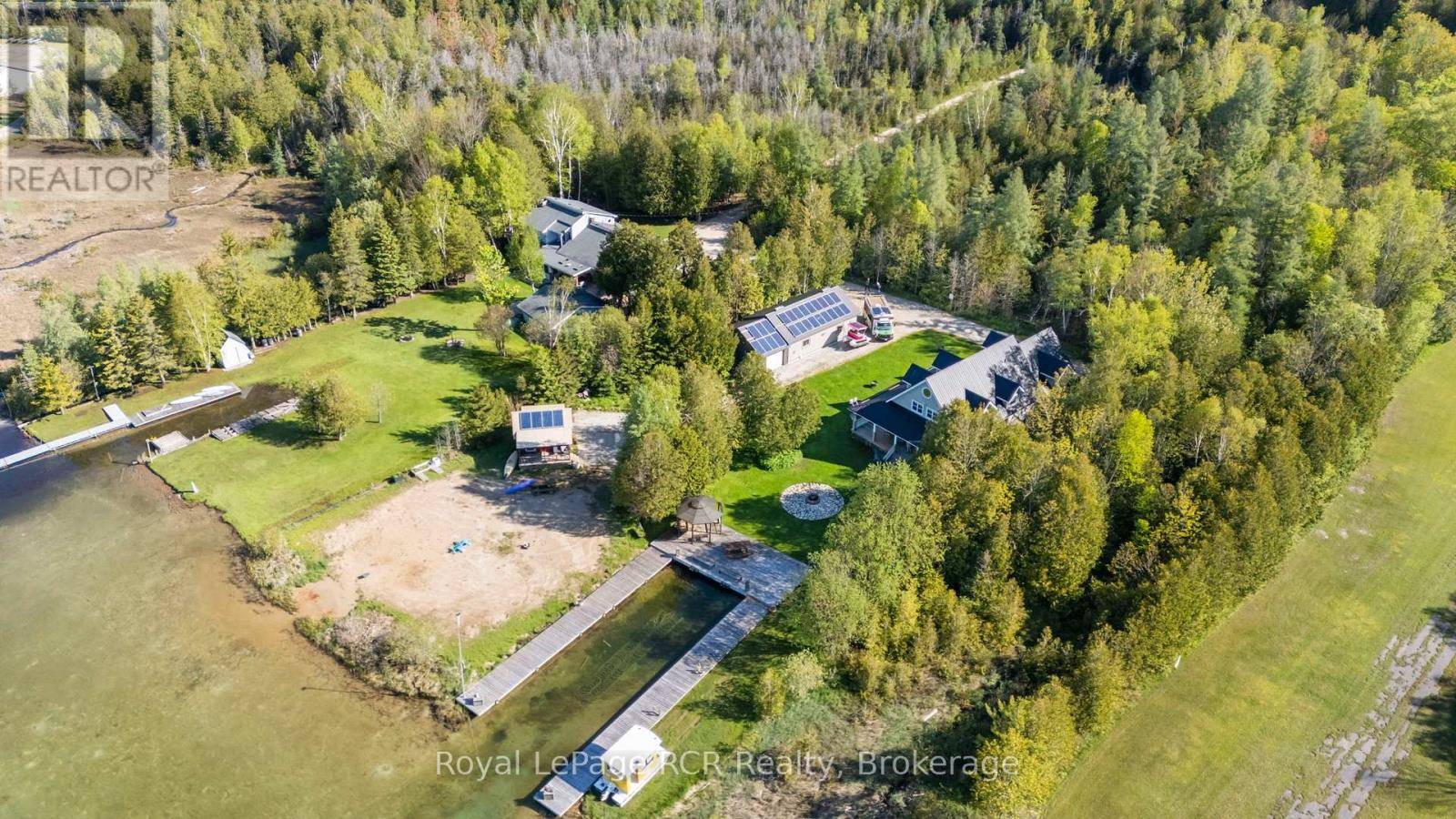 Chatsworth, ON N0H1R0,149 GLENDALE AIRPORT ROAD