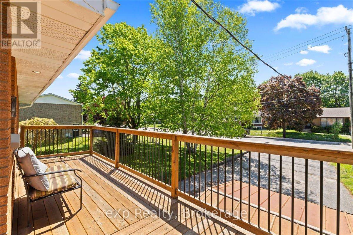 West Grey, ON N0G1R0,242 SADDLER STREET E