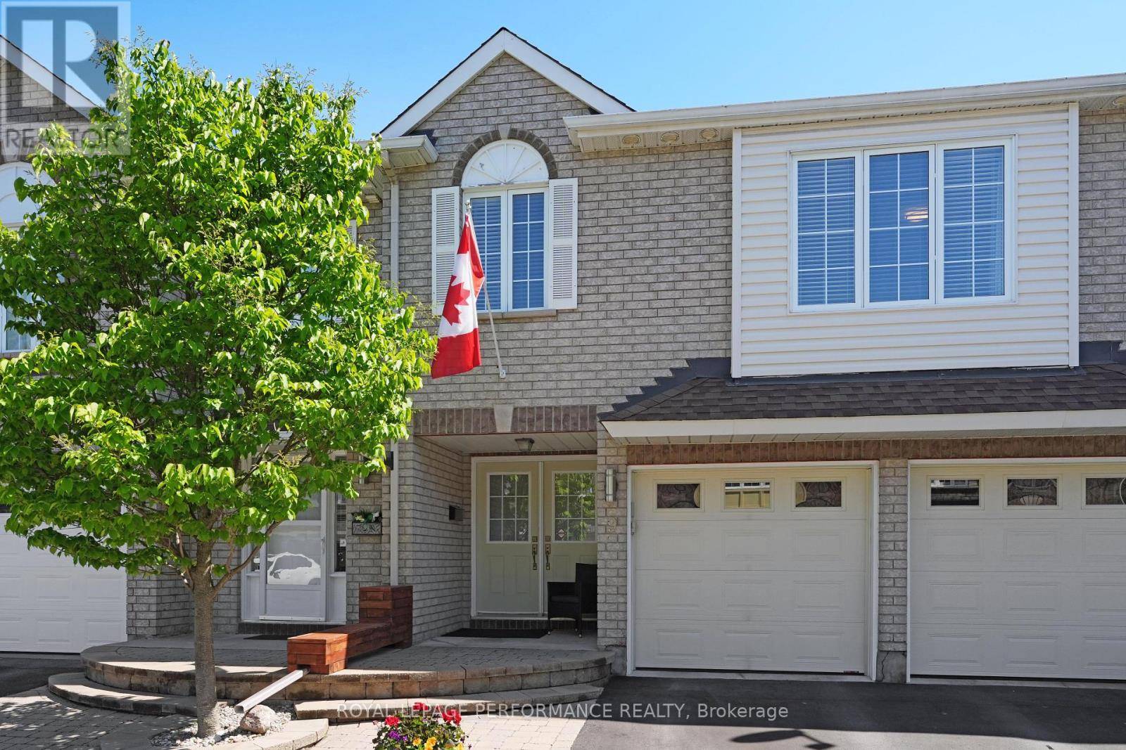 Ottawa, ON K1T4A6,9 MAPLE PARK PRIVATE
