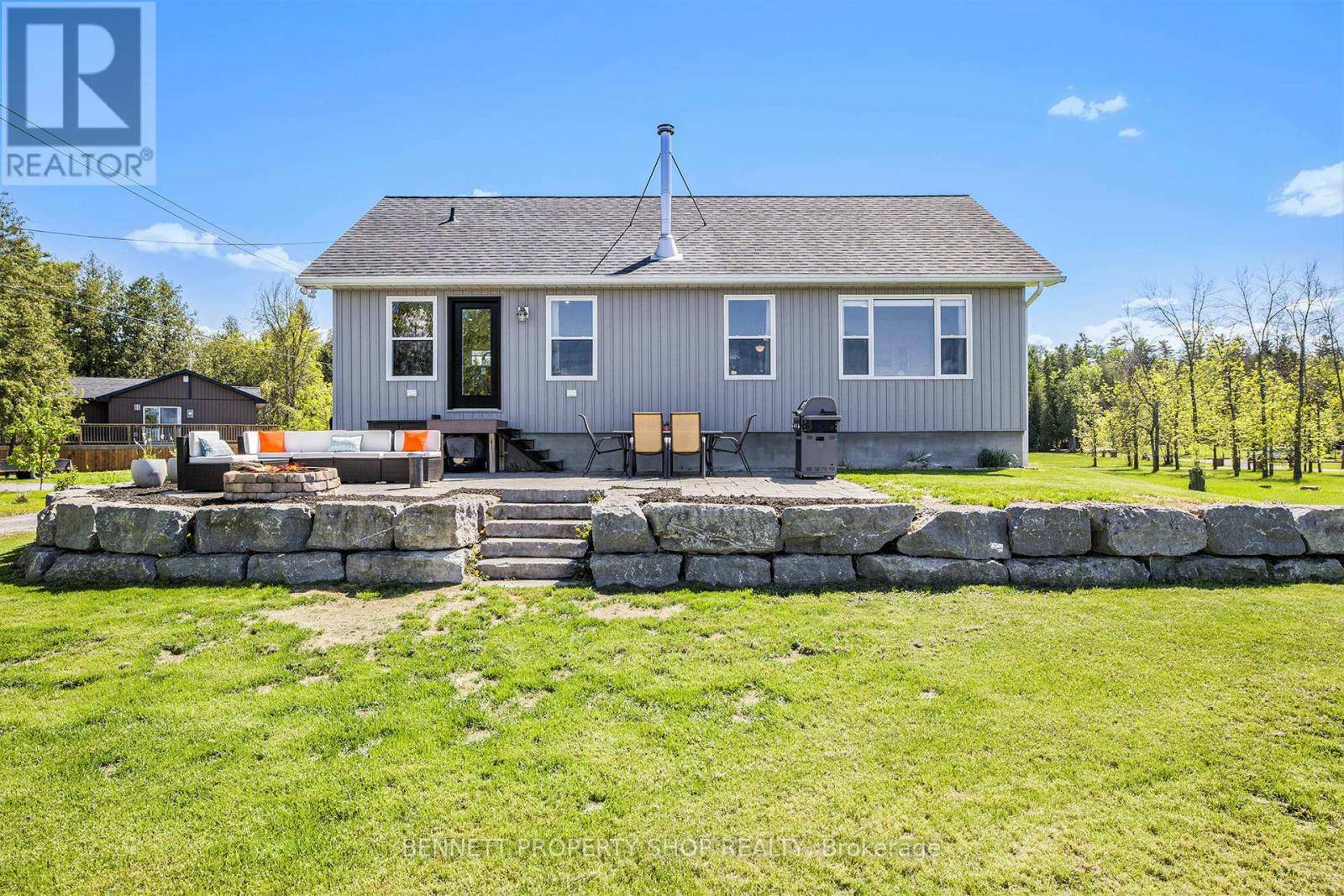 Horton, ON K7V3Z8,559 CARDINAL LANE