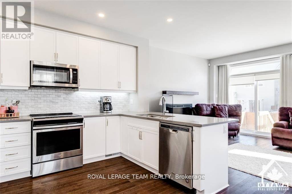 Ottawa, ON K2S0W3,1842 MAPLE GROVE ROAD
