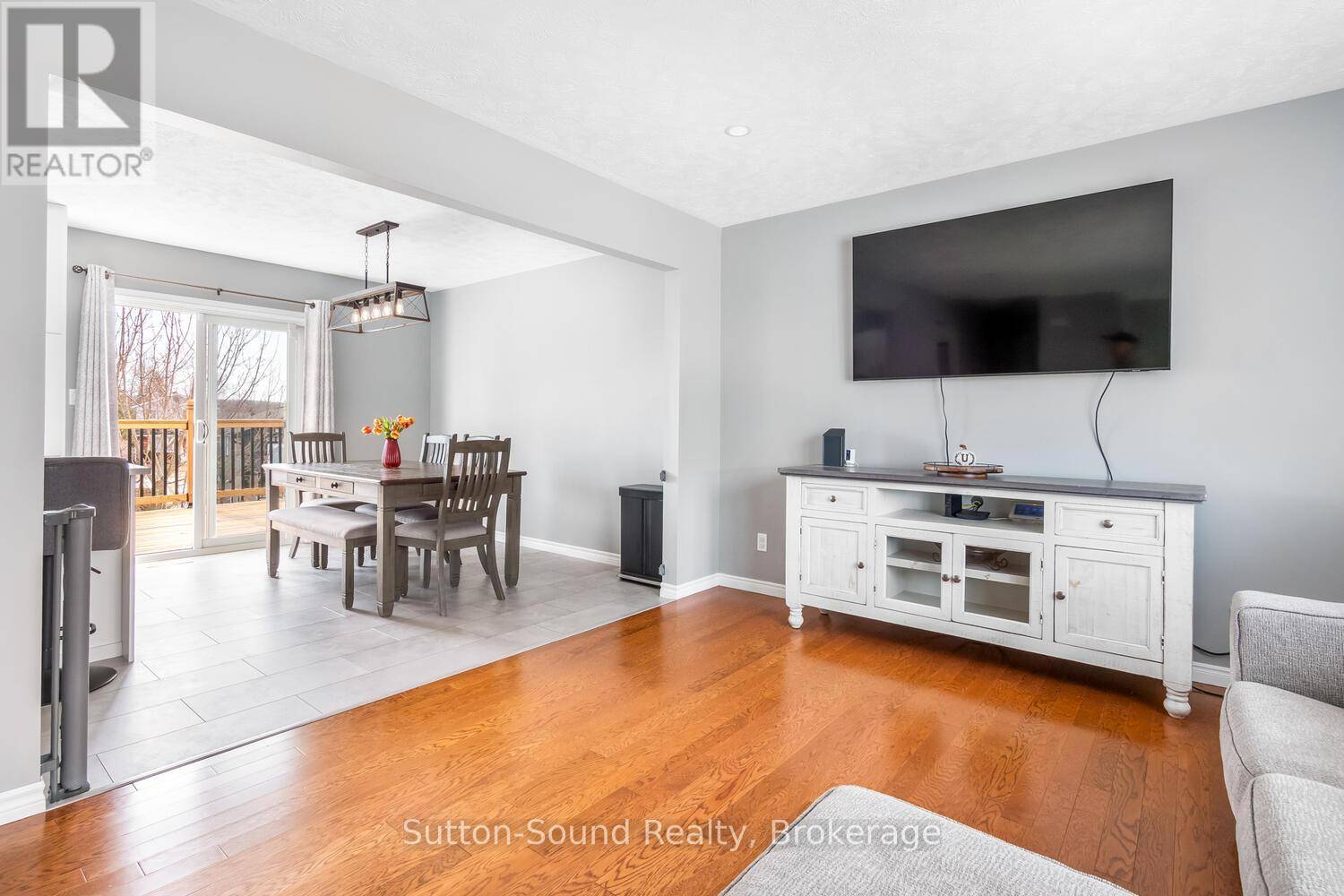 Owen Sound, ON N4K6S5,2667 8TH AVENUE E