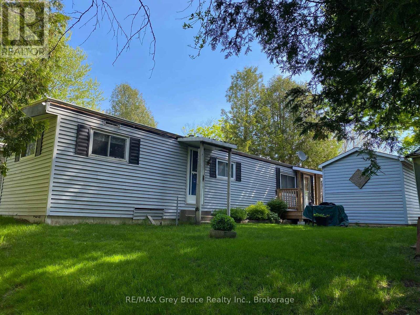 Georgian Bluffs, ON N4K5N5,110 SUSSEX SQUARE