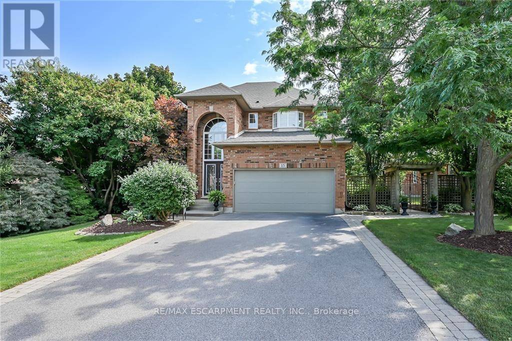 Hamilton (meadowlands), ON L9K1L4,15 PELHAM DRIVE