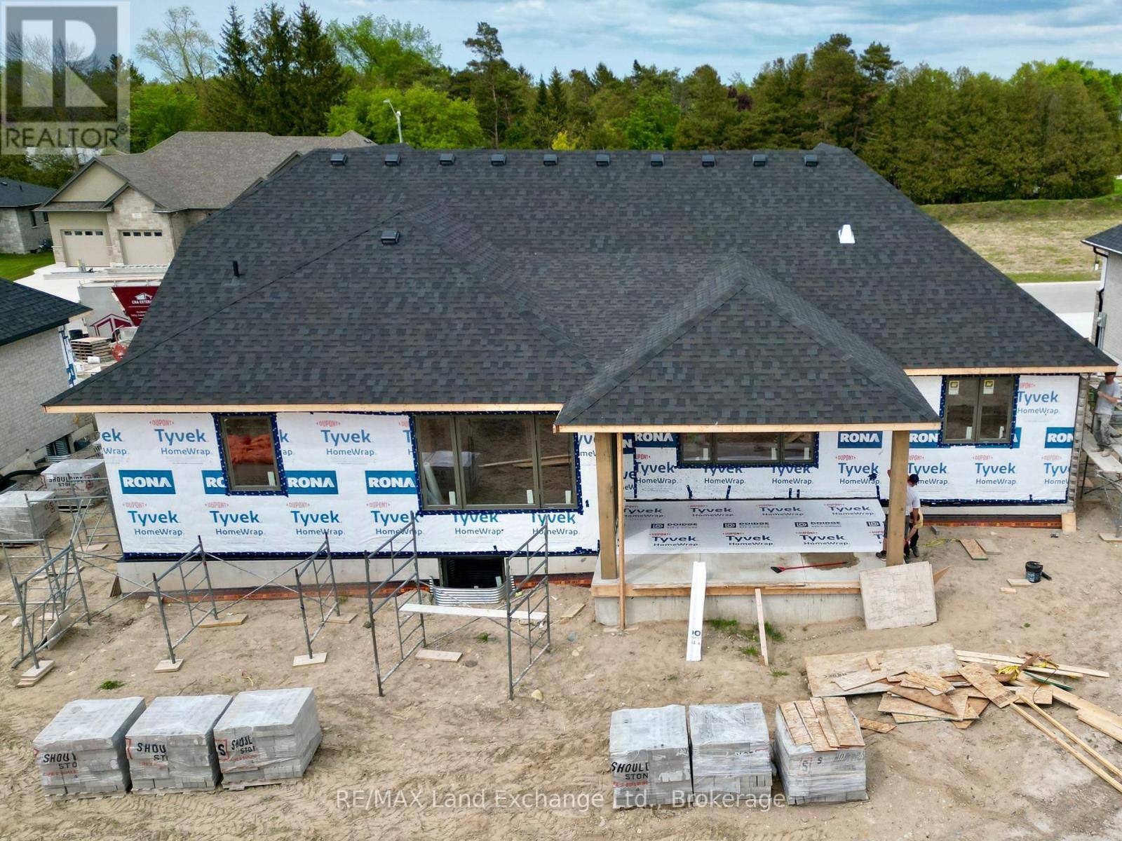 Huron-kinloss, ON N2Z0H3,920 BOGDANOVIC WAY