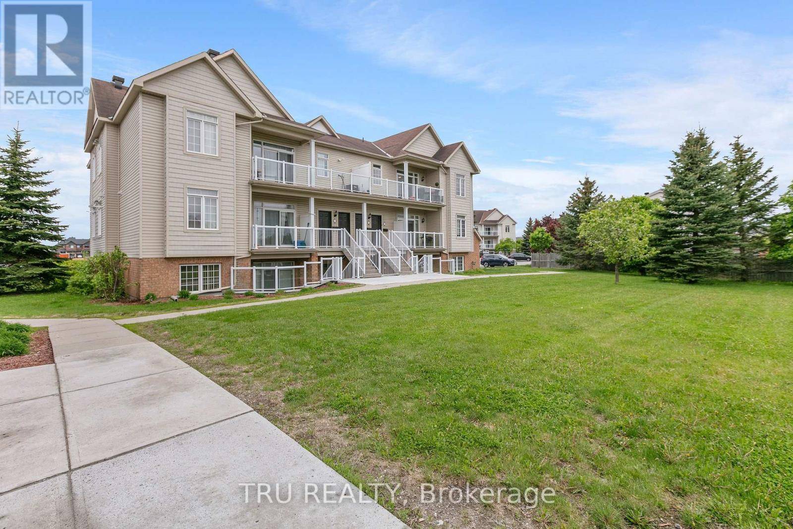 Ottawa, ON K2S0J8,107L ARTESA PRIVATE