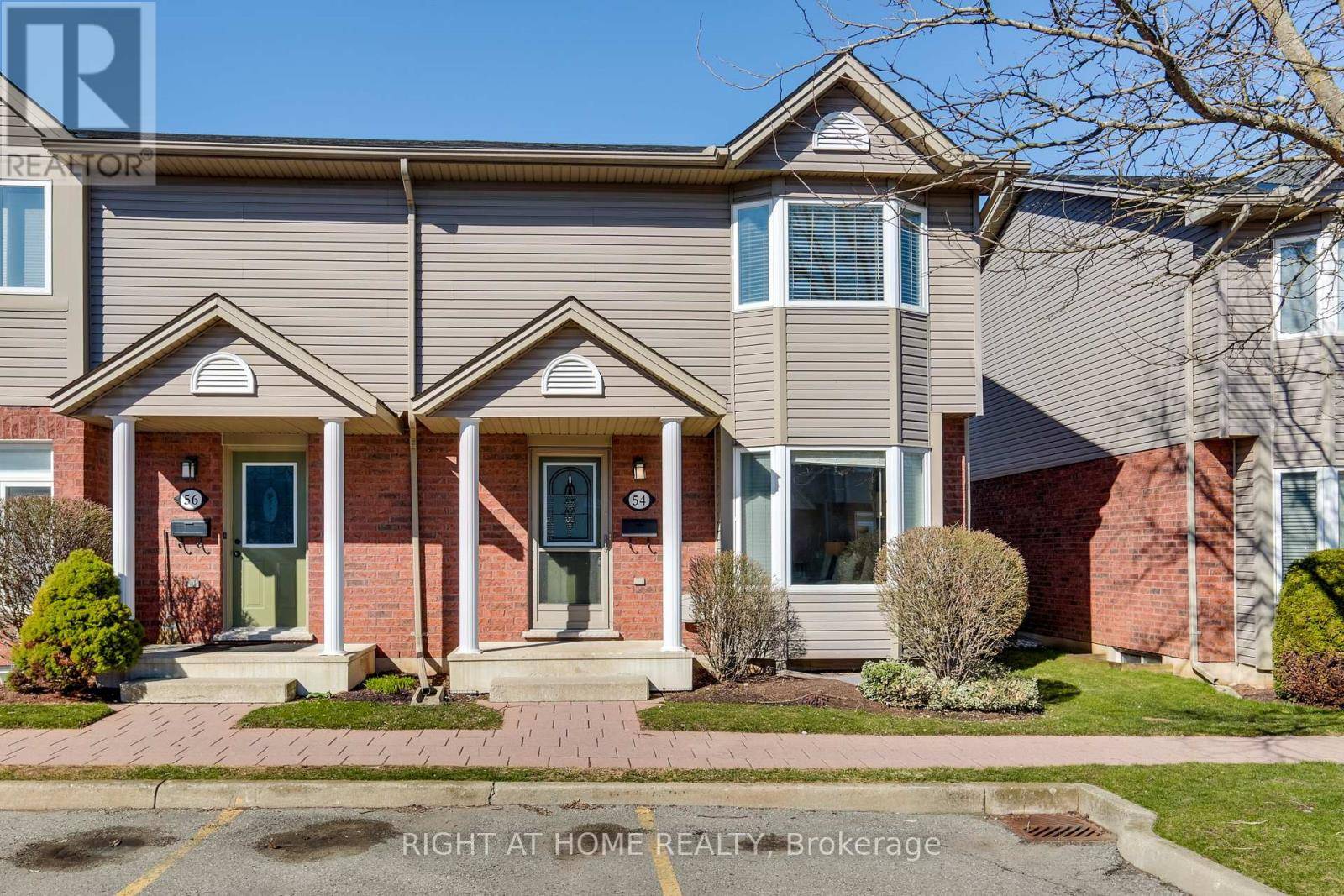 London North (north C), ON N5X4R1,1535 Trossacks AVE #54