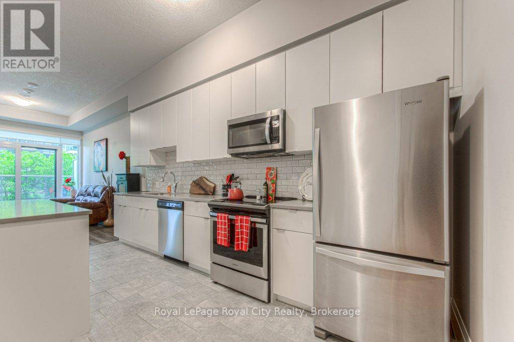 Guelph (st. Patrick's Ward), ON N1E0S6,73 Arthur ST South #210