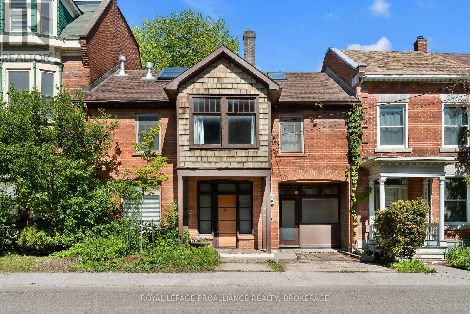 Kingston (central City East), ON K7L3G1,198 BAGOT STREET