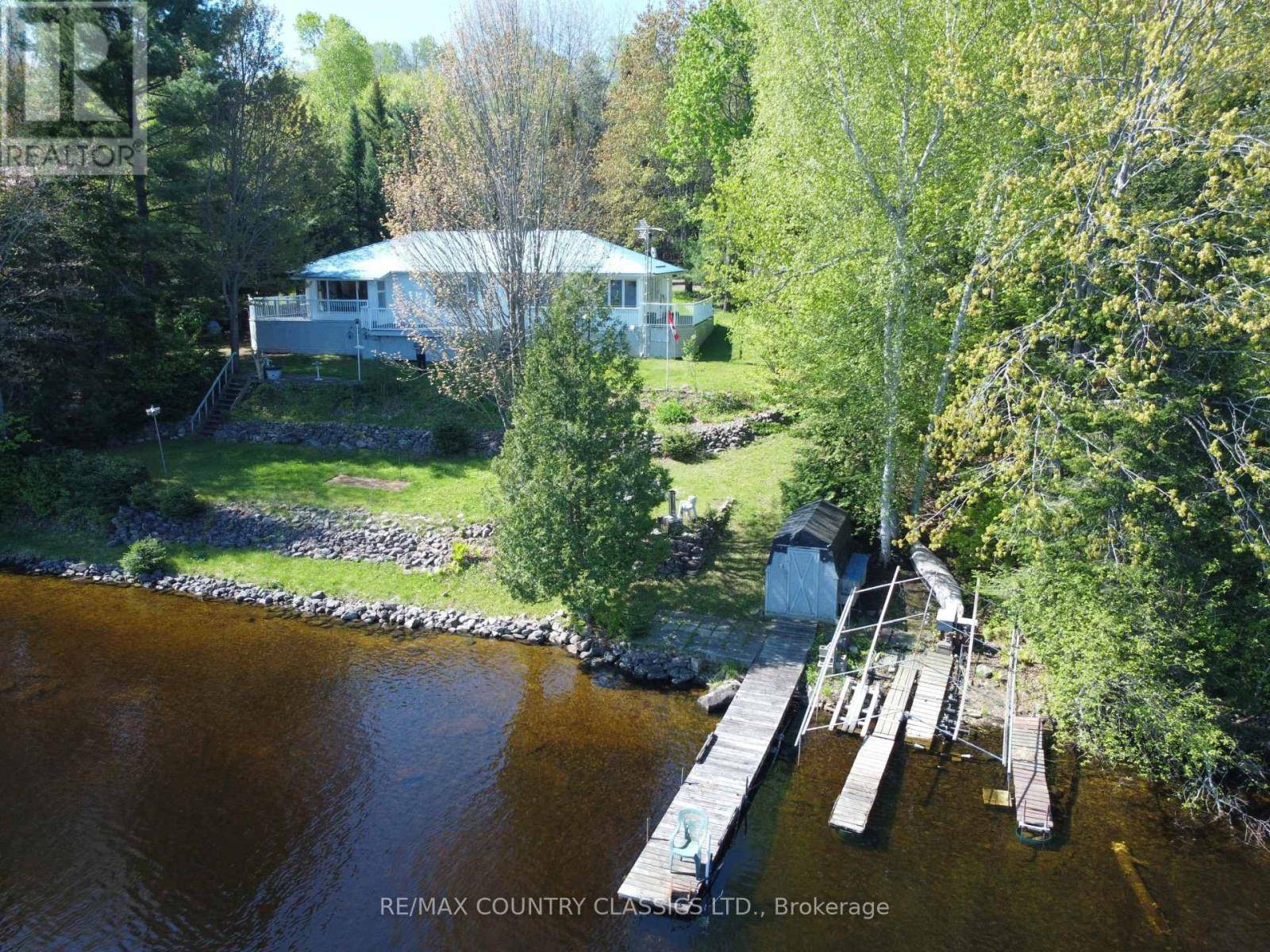 Hastings Highlands (bangor Ward), ON K0J1L0,1448 KAMANISKEG LK ROAD