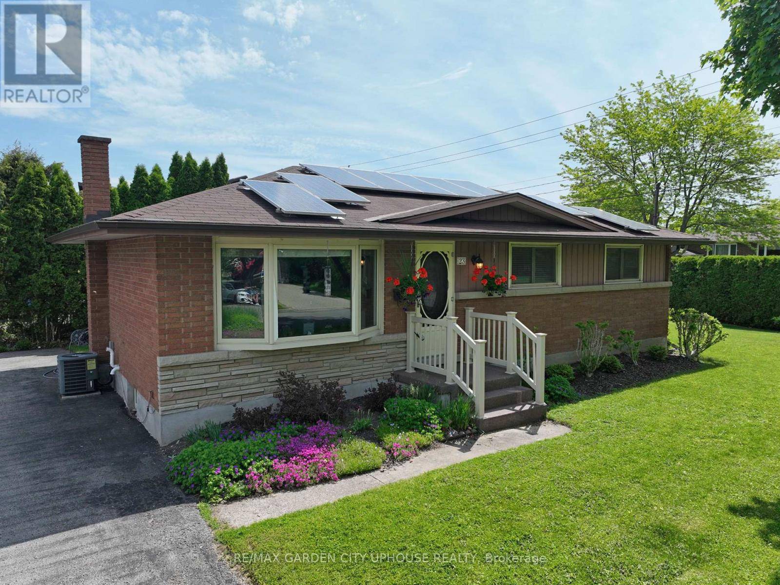 St. Catharines (vine/linwell), ON L2N2V9,23 BAKER ROAD