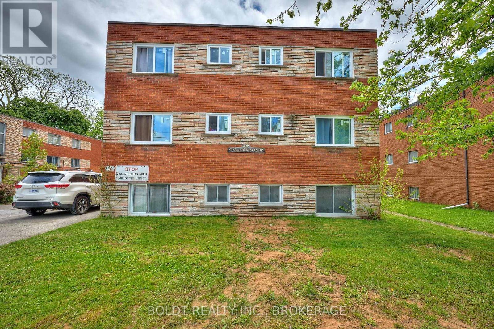 Niagara Falls (dorchester), ON L2G1Y7,6274 BARKER STREET