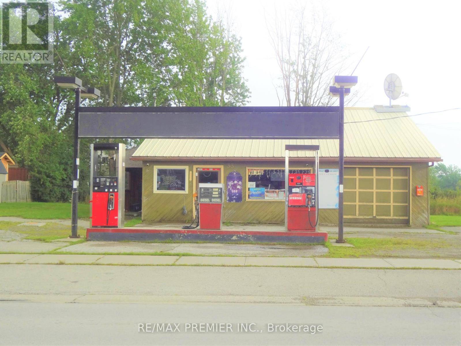 Haldimand, ON N0A1P0,33 MAIN STREET W