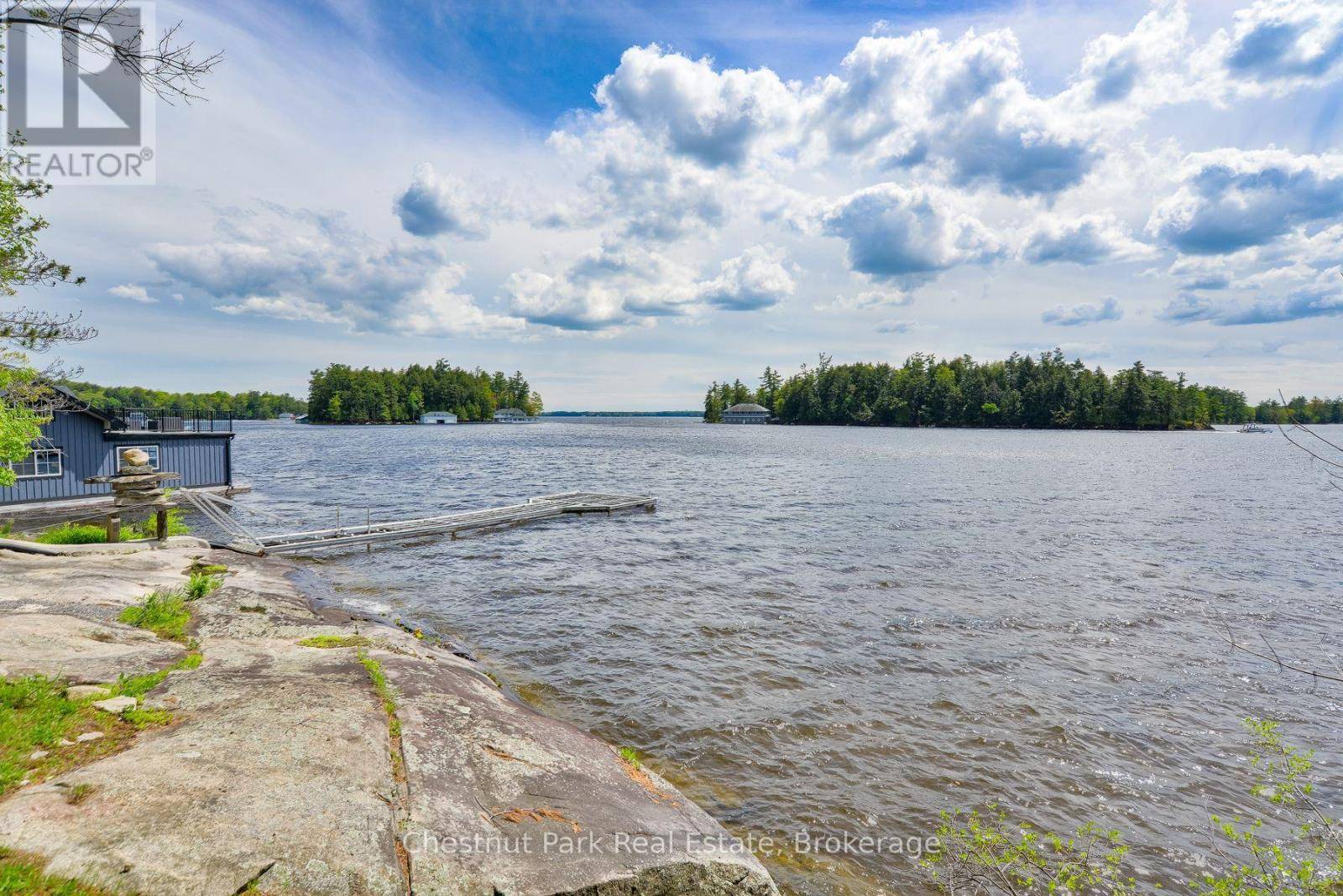 Muskoka Lakes (monck (muskoka Lakes)), ON P1L1W8,1011 Beaumaris RD South ##4