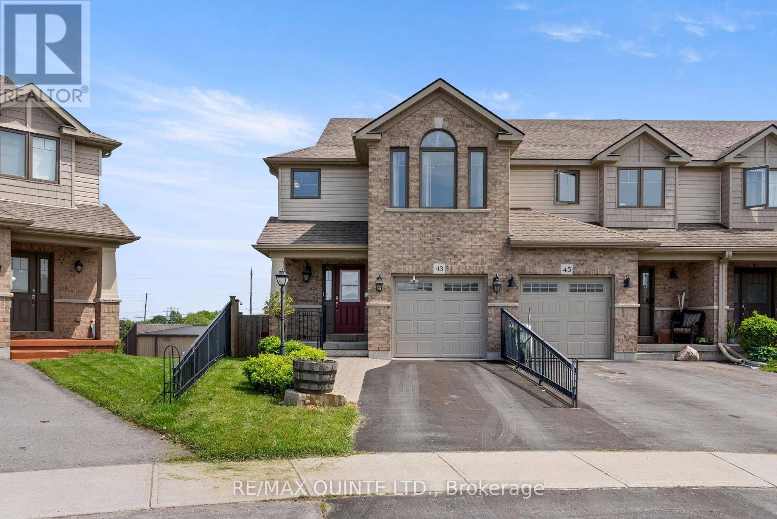Belleville (thurlow Ward), ON K8N4Z5,43 MOUNTAIN ASH DRIVE