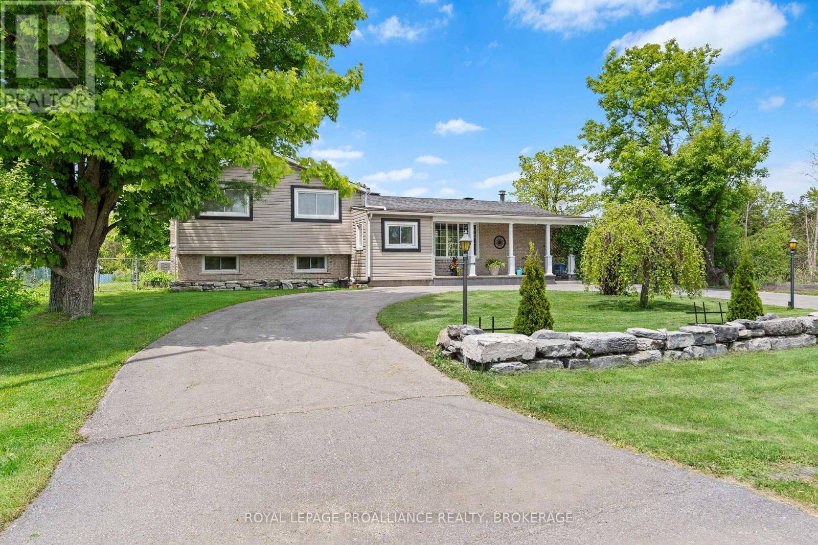 Kingston (city North Of 401), ON K0H1S0,2069 COLE HILL ROAD