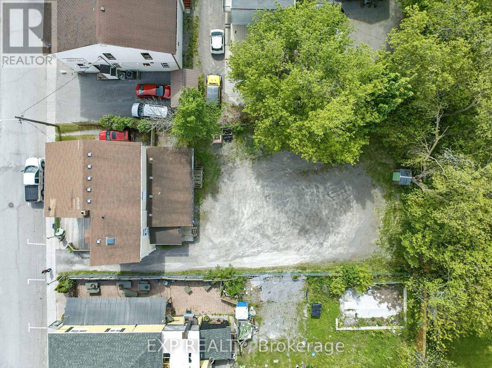 Cobourg, ON K9A2L6,46 COVERT STREET