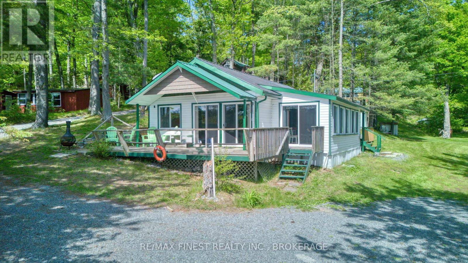 Tay Valley, ON K0H2B0,131 BOBS LAKE LANE 21A