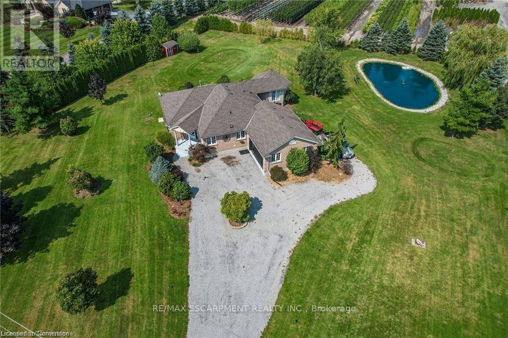 Pelham (fenwick), ON L0S1C0,975 FOSS ROAD