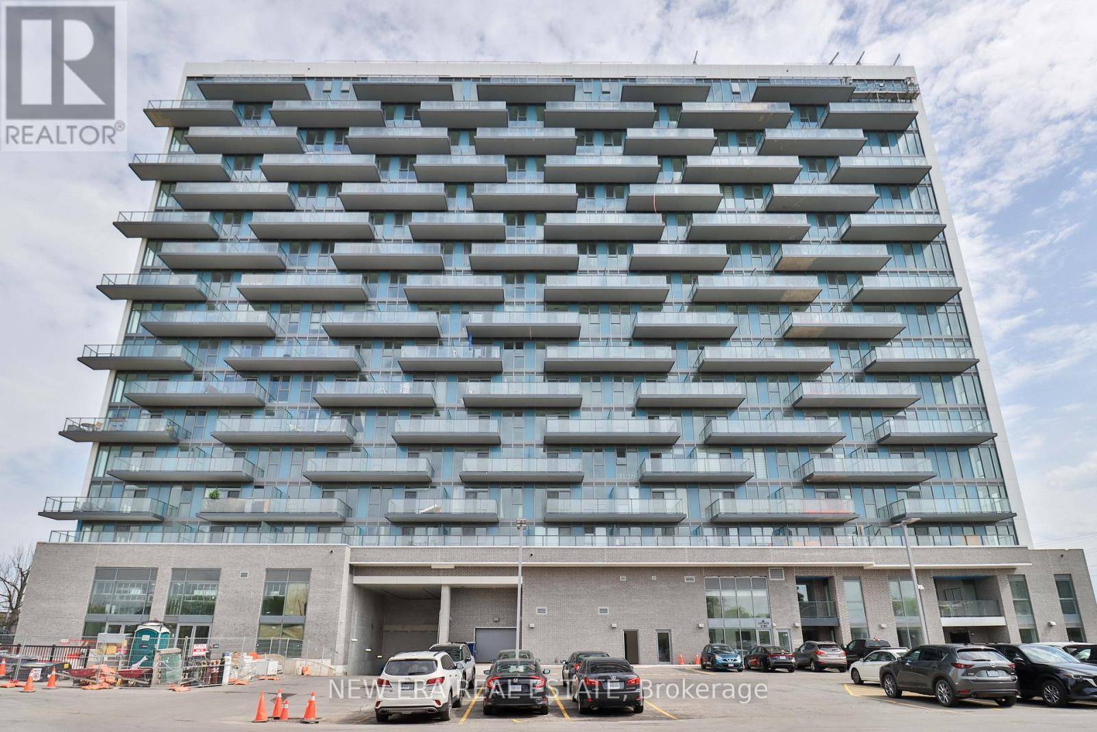 Hamilton (riverdale), ON L8E2J8,2782 Barton ST East #1408