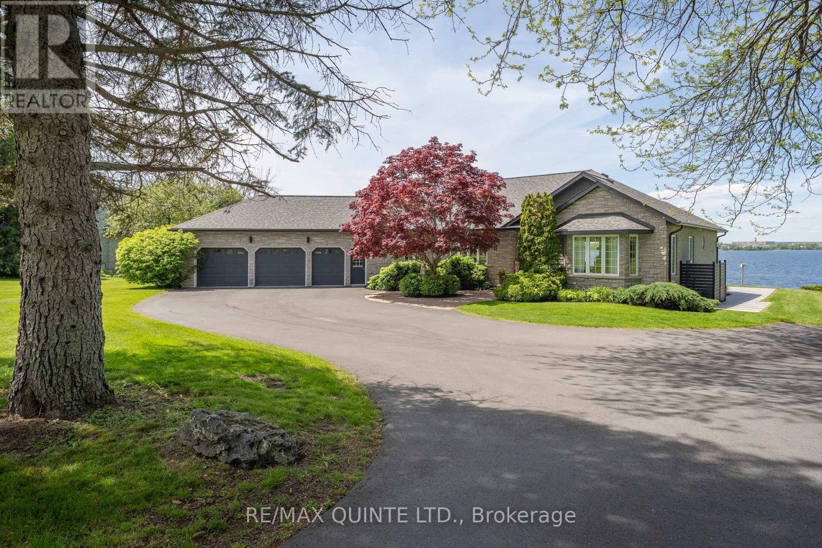 Prince Edward County (ameliasburg Ward), ON K0K1L0,2400 COUNTY RD 3